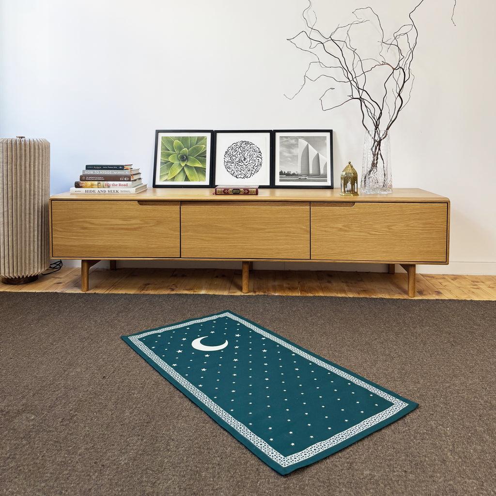 Child Flying Carpet